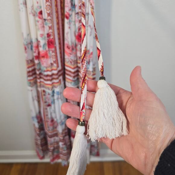 Xhilaration Tiered Maxi Dress Women's S Pink Red Floral Crochet Boho Chic Summer - Picture 9 of 11